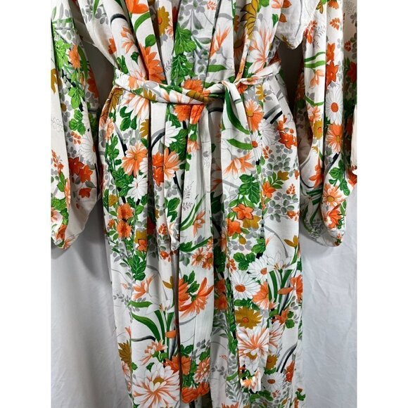 Cheerful Vintage 60s Springtime Daisies Yukata Kimono - up to 44" Hips - Picture 6 of 8